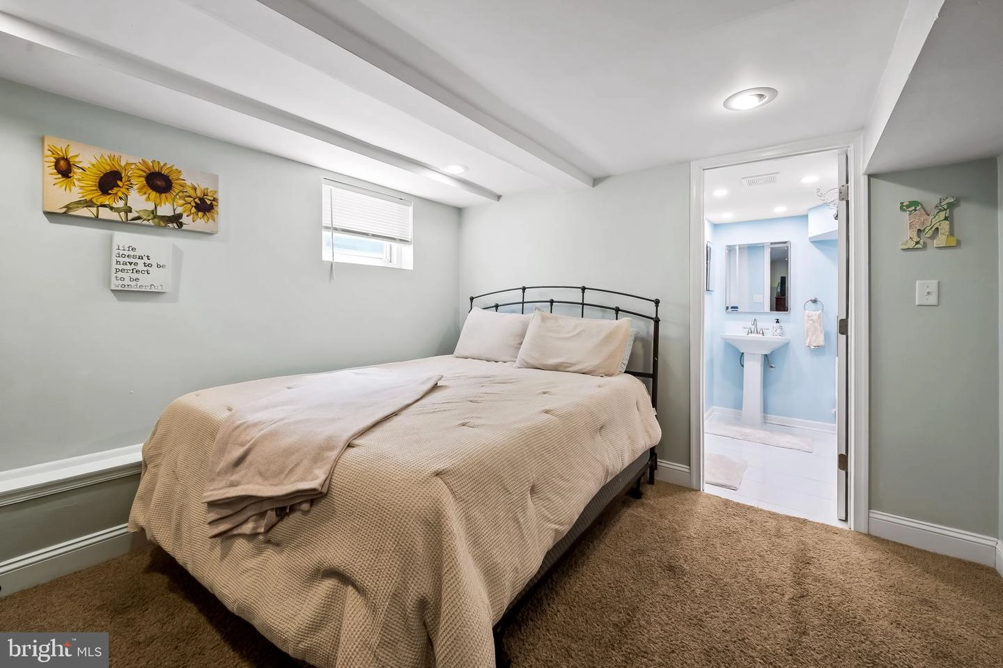 Bedroom - 1001 Overbrook Rd, Baltimore, MD 21239 photo 4 of 4