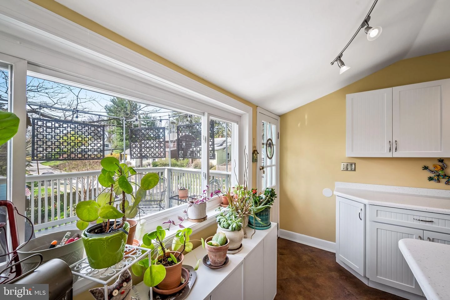 Kitchen - 1001 Overbrook Rd, Baltimore, MD 21239 photo 2 of 2