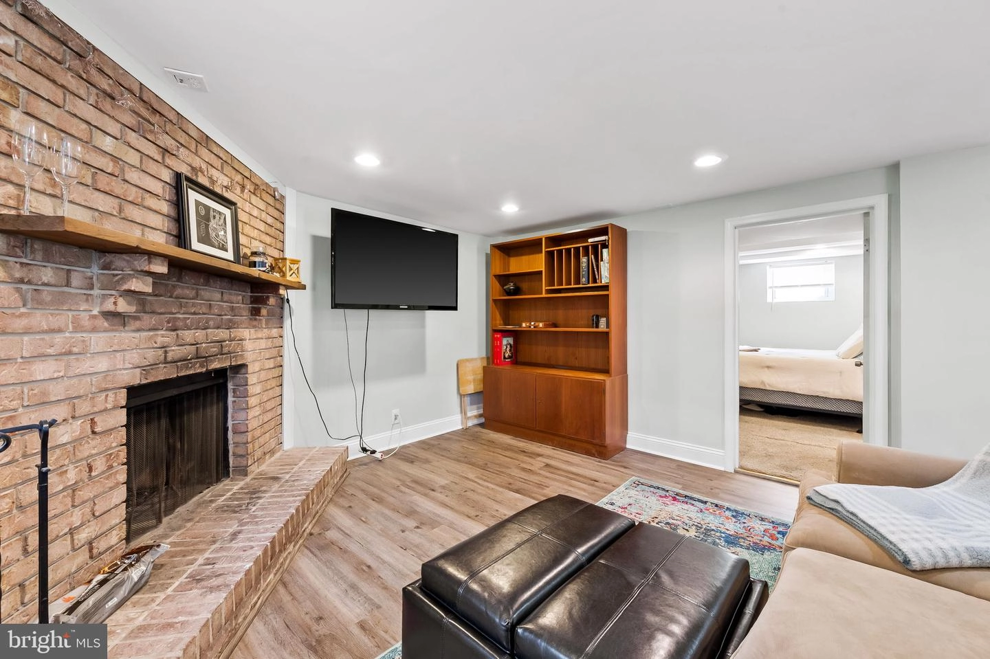 Living - 1001 Overbrook Rd, Baltimore, MD 21239 photo 6 of 6