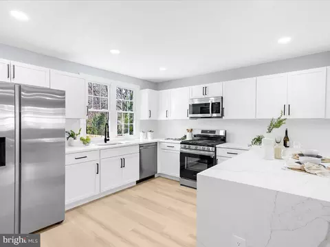 Kitchen - 5614 Whitby Rd, Baltimore, MD 21206 photo 2 of 5