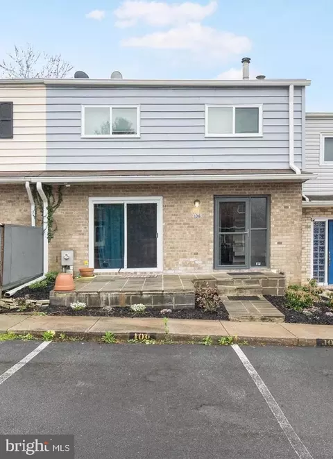 Exterior - 106 Windblown Ct, Baltimore, MD 21209 photo 2 of 7
