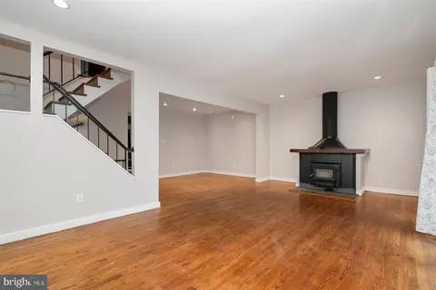 Living - 106 Windblown Ct, Baltimore, MD 21209 photo 1 of 3