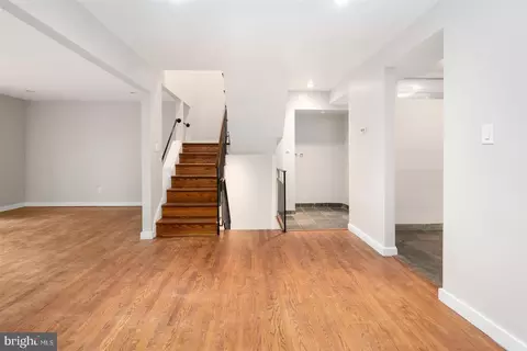Entry Way - 106 Windblown Ct, Baltimore, MD 21209 photo 1 of 5