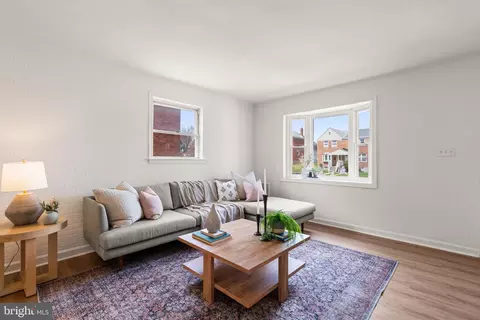 Living - 1235 Brewster St, Halethorpe, MD 21227 photo 3 of 4