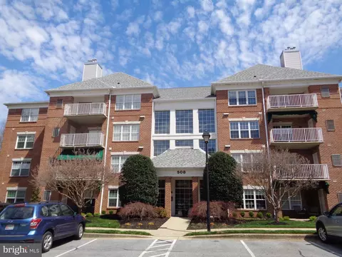 508 Limerick Cir #101, Lutherville Timonium, MD 21093
