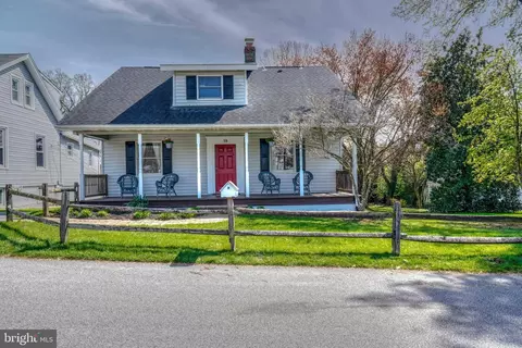 19 Bosley Ave, Cockeysville, MD 21030