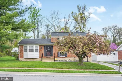 2102 Cider Mill Rd, Parkville, MD 21234