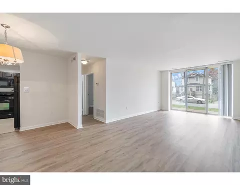 130 Slade Ave #109, Pikesville, MD 21208