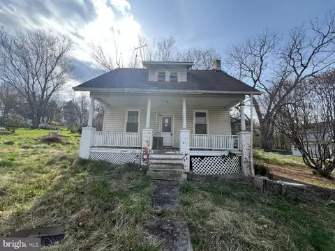 18606 York Rd, Parkton, MD 21120