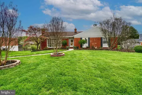 1118 Ryegate Rd, Towson, MD 21286