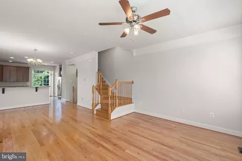 Living - 9 Willow Ave, Towson, MD 21286 photo 1 of 2