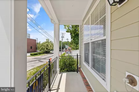 Exterior - 9 Willow Ave, Towson, MD 21286 photo 1 of 3