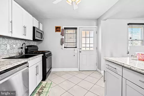 3220 Mayfair Rd, Gwynn Oak, MD 21207 photo 9