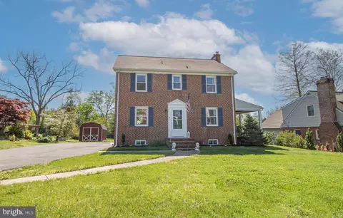 221 Edridge Way, Catonsville, MD 21228