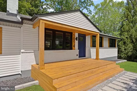 1014 Trickling Brook Rd, Cockeysville, MD 21030