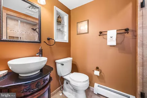 Bath - 21132 Maple Ave, Freeland, MD 21053 photo 3 of 4