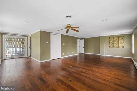 Living - 21132 Maple Ave, Freeland, MD 21053 photo 3 of 3