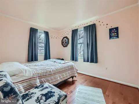 Bedroom - 1906 Willow Spring Rd, Dundalk, MD 21222 photo 2 of 6