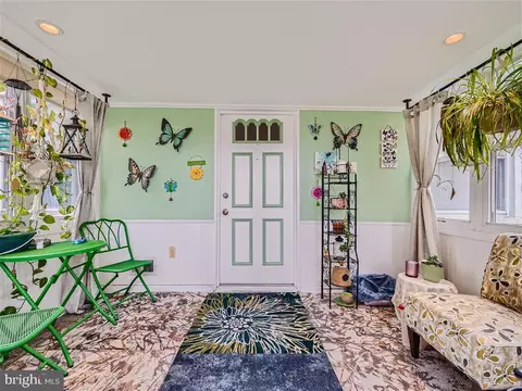 Bedroom - 1906 Willow Spring Rd, Dundalk, MD 21222 photo 6 of 6