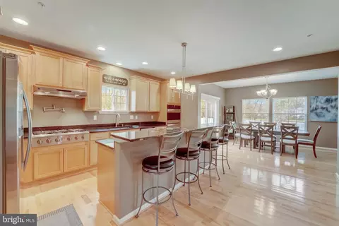 Kitchen - 103 Oak Ave, Sparrows Point, MD 21219 photo 3 of 4