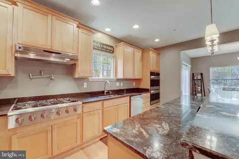 Kitchen - 103 Oak Ave, Sparrows Point, MD 21219 photo 4 of 4