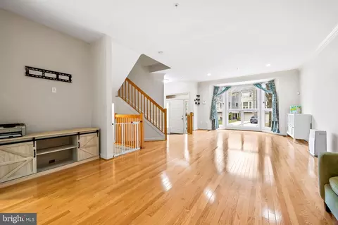 Living - 26 Stridesham Ct, Baltimore, MD 21209 photo 2 of 3