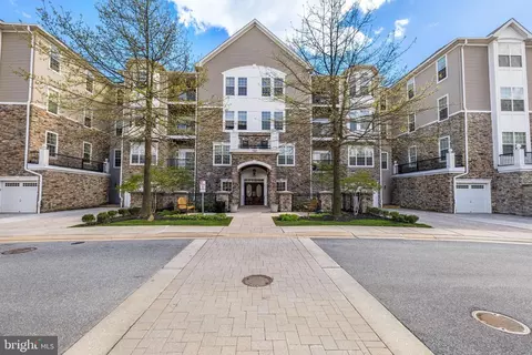 7301 Travertine Dr #205, Baltimore, MD 21209