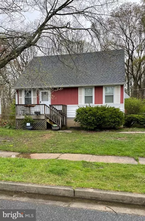 925 Homberg Ave, Essex, MD 21221
