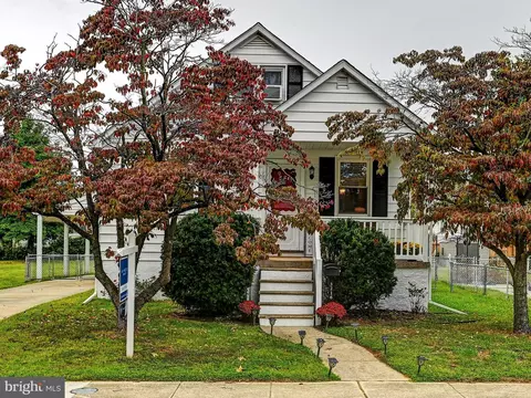 3216 Grace Rd, Sparrows Point, MD 21219