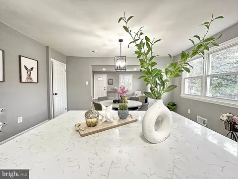Dining - 5702 Van Dyke Rd, Baltimore, MD 21206 photo 1 of 1