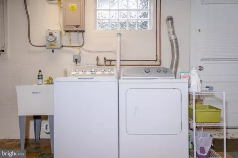 Other - 418 Dumbarton Rd, Baltimore, MD 21212 photo 6 of 6