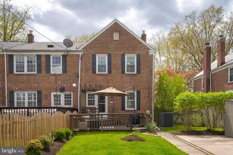 Exterior - 418 Dumbarton Rd, Baltimore, MD 21212 photo 5 of 21