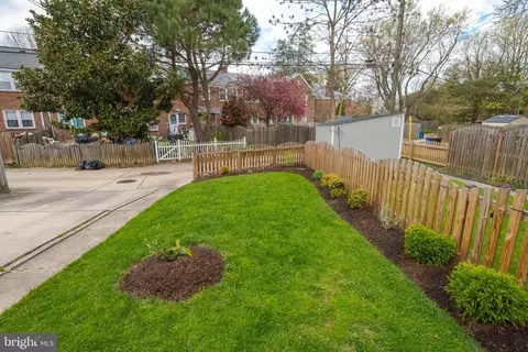 Exterior - 418 Dumbarton Rd, Baltimore, MD 21212 photo 19 of 21