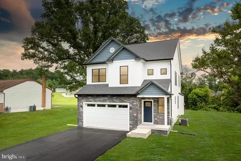8615 Silver Lake Dr, Perry Hall, MD 21128
