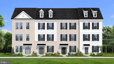 607 Barnehurst St, Middle River, MD 21220