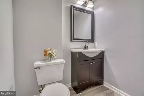 Bath - 7755 Paddock Way, Windsor Mill, MD 21244 photo 10 of 10