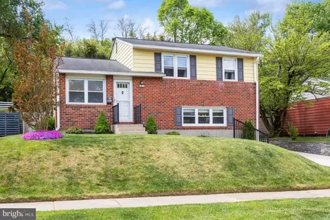 1013 Kenilworth Dr, Towson, MD 21204