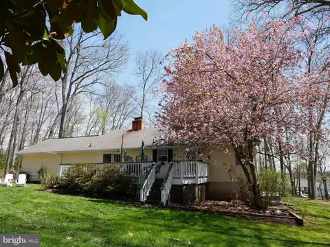 Exterior - 15106 Eastview Dr, Upperco, MD 21155 photo 3 of 14
