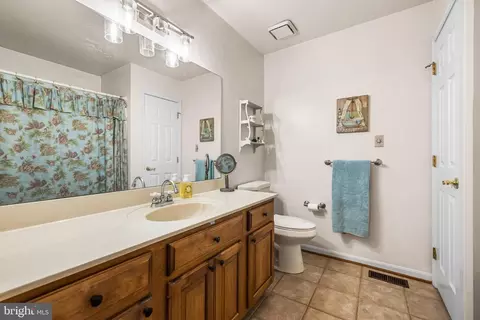 Bath - 15106 Eastview Dr, Upperco, MD 21155 photo 1 of 4