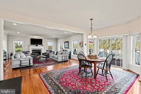 Dining - 3400 Meredith Ridge Rd, Phoenix, MD 21131 photo 1 of 4