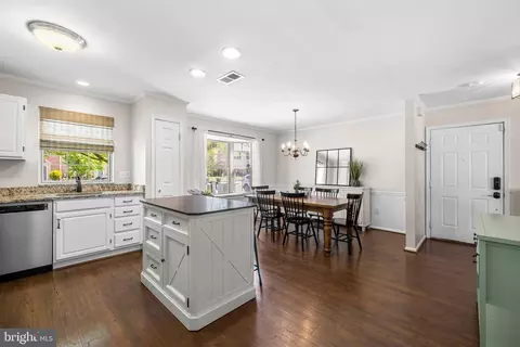 Kitchen - 19 Bryce Ct, Nottingham, MD 21236 photo 4 of 4