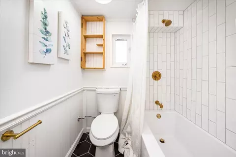 Bath - 2118 Summit Ave, Rosedale, MD 21237 photo 2 of 2