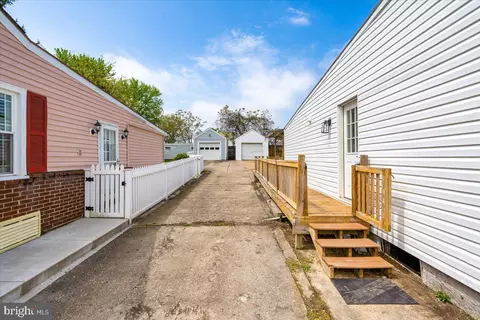 Exterior - 2118 Summit Ave, Rosedale, MD 21237 photo 5 of 8