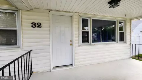 Exterior - 32 Transverse Ave, Middle River, MD 21220 photo 9 of 14