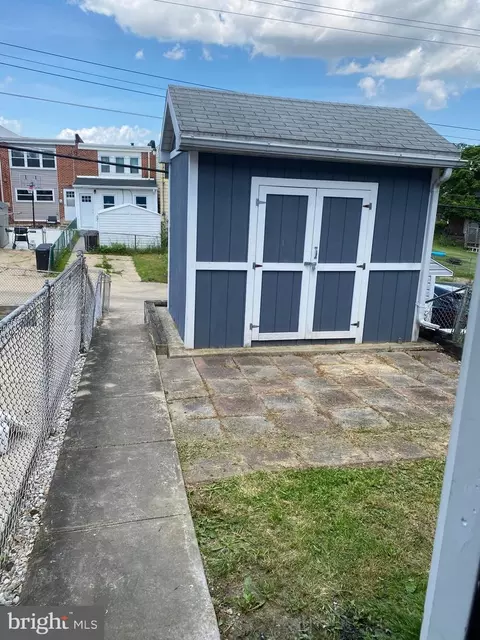 Exterior - 2750 Yarnall Rd, Halethorpe, MD 21227 photo 2 of 4