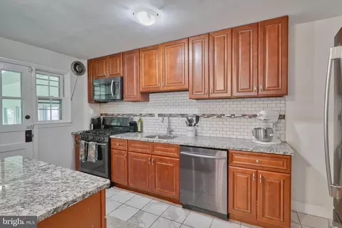 1646 Aberdeen Rd, Towson, MD 21286
