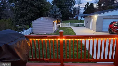 Exterior - 4704 Washington Blvd, Halethorpe, MD 21227 photo 7 of 11