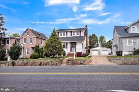 Exterior - 4704 Washington Blvd, Halethorpe, MD 21227 photo 8 of 11