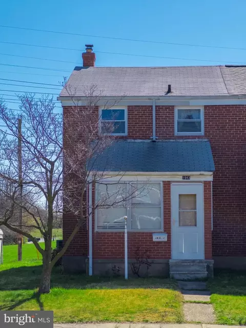 1943 Denbury Dr, Dundalk, MD 21222
