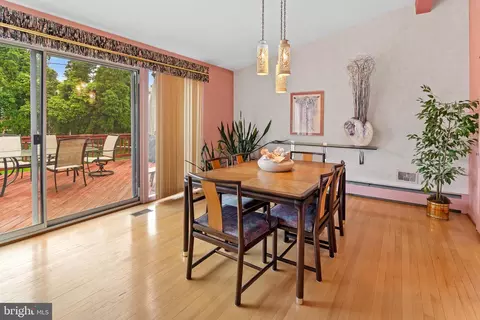 6504 Hal Ct, Baltimore, MD 21209 photo 7